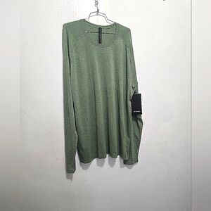 Men's Lululemon metal vent LS XXL